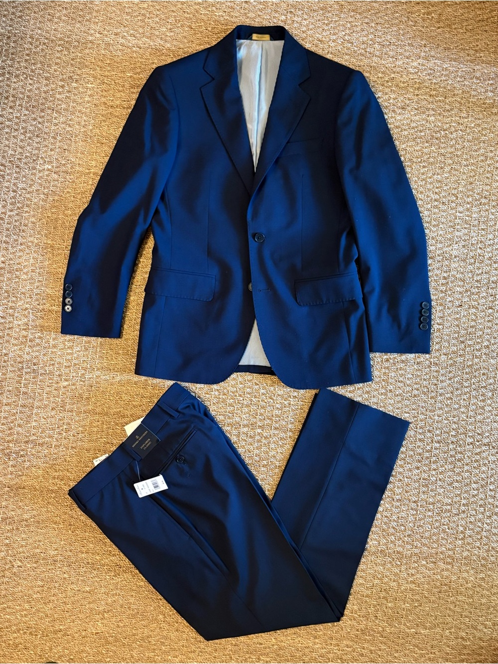 *NEW* Brooks Brothers Explorer Suit